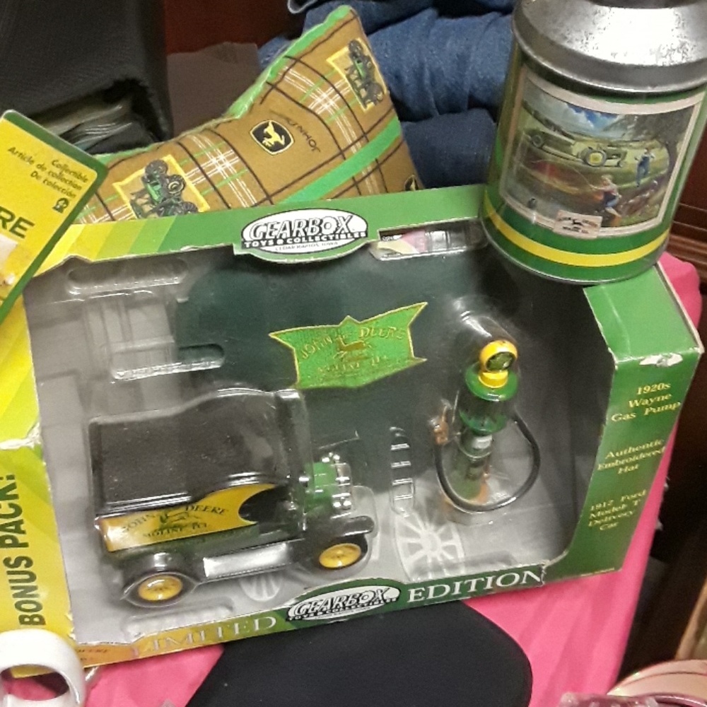 John Deere models - Picture 5 of 5